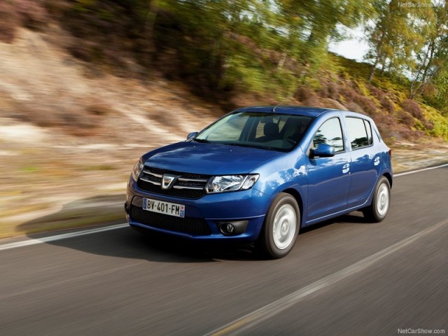 dacia sandero napake okvare težave vpoklici problemi rabljen nakup zanesljivost