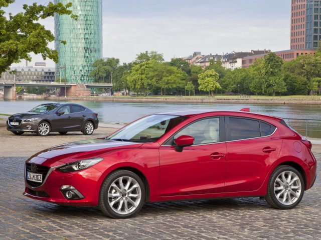 Mazda-3 napaka okvara tezava problem vpoklic zanesljivost