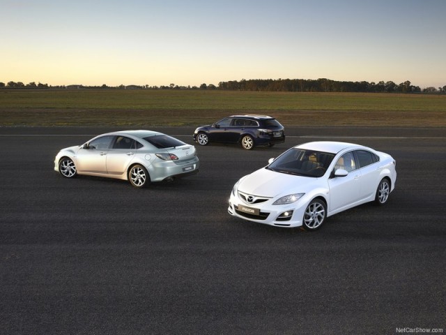 Mazda-6-2011-800-17
