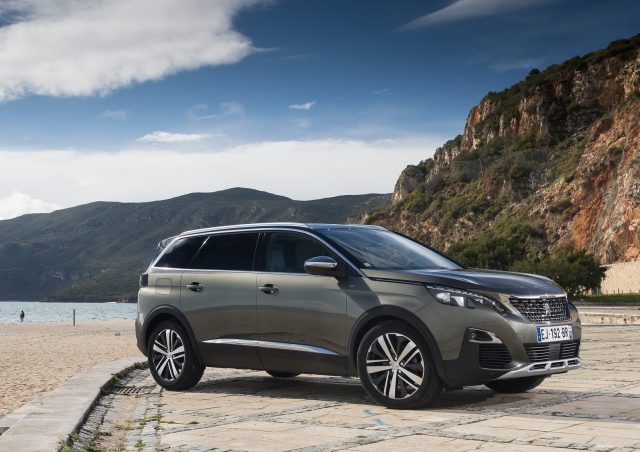 peugeot 2008 napaka okvara tezava problem zanesljivost novo vozilo rabljeno Peugeot 5008 napaka okvara tezava problem vpoklic zanesljivost nakup rabljenega