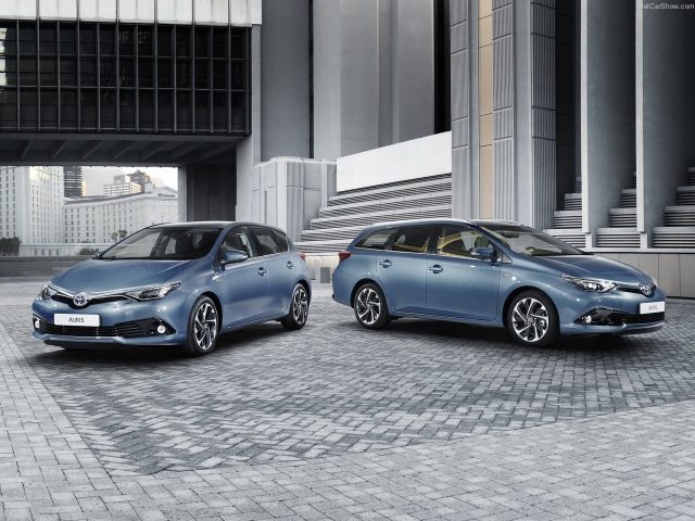 toyota-auris-2016-napaka okvara težava nakup zanesljivost