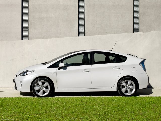 Toyota-Prius_napaka okvara tezava problem vpoklic zanesljivost nakup rabljenega