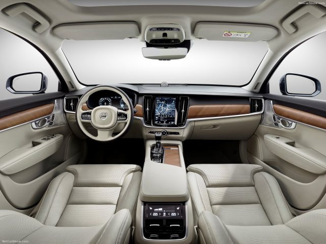 Volvo S90 V90-napaka okvara tezava problem vpoklic zanesljivost nakup rabljenega