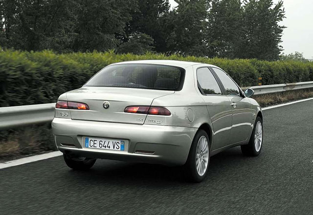 Alfa Romeo 156 - pregled napak, težav, okvar in vpoklicev Alfa Romeo 156 - pregled napak, težav, okvar in vpoklicev