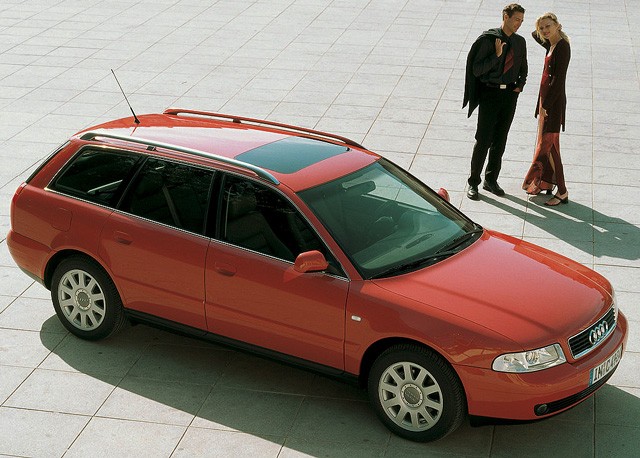 Audi A4, pregled napak, težav, okvar, vpoklicev, problemov