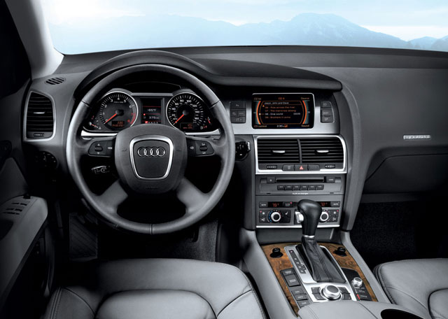 Audi Q7 