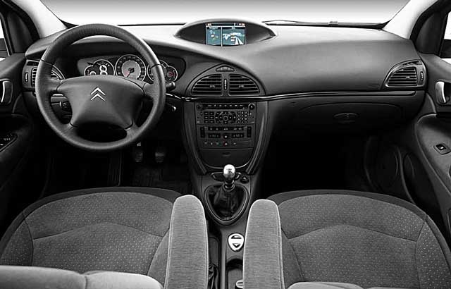 Citroen C5, pregled napak, težav, okvar in vpoklicev