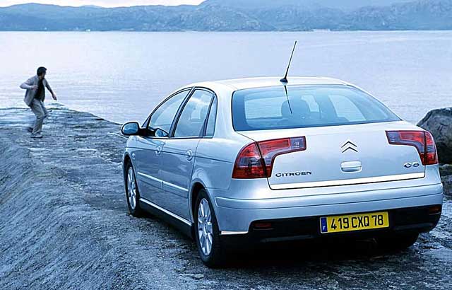 Citroen C5, pregled napak, težav, okvar in vpoklicev