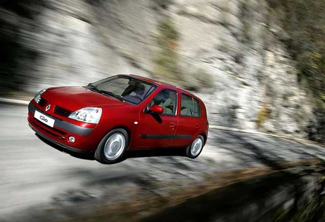 Renault Clio napake, težave, okvare, vpoklici