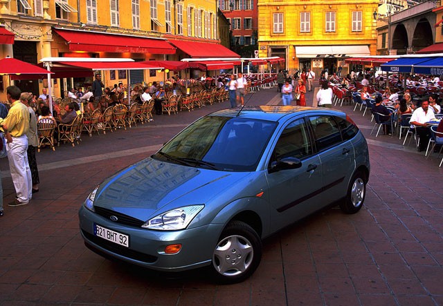 Ford Focus, pregled napak, problemov, težav in vpoklicev