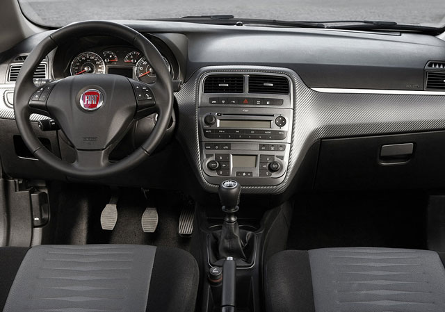 Rabljen Fiat  Grande Punto napake težave okvare vpoklici