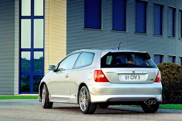 Honda Civic - pregled napak, težav, okvar, vpoklicev