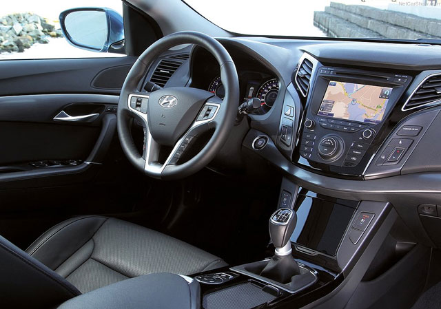Rabljen Hyundai i40 napake težave okvare vpoklici
