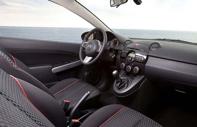 Mazda2 - rabljen napake težave okvare vpoklici