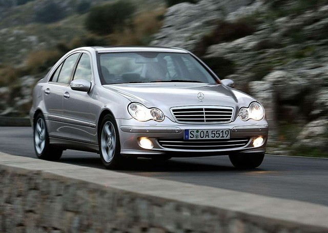 Mercedes-Benz razreda C, pregled napak, težav, okvar in vpoklicev