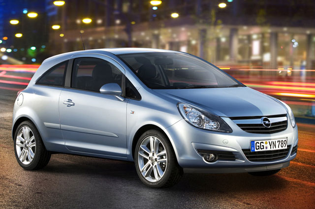 Opel Corsa, pregled napak, težav, vpoklicev