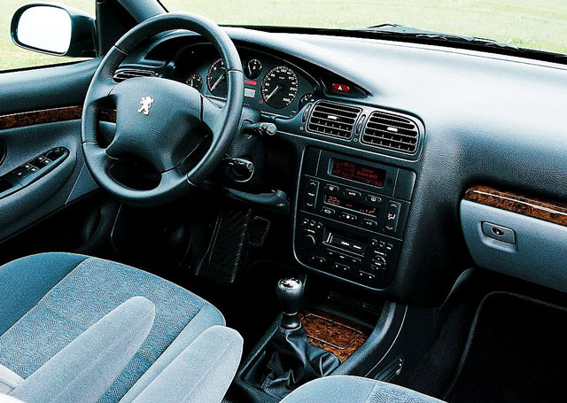 Peugeot 406 - pregled napak, težav, okvar, problemov in vpoklicev