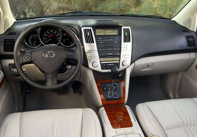 Lexus RX rabljen napake težave okvare