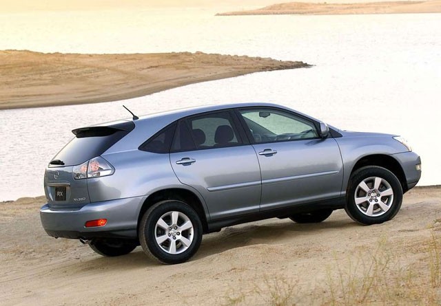 Lexus RX rabljen napake težave okvare