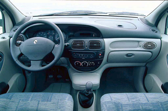 Renault Scenic, pregled napak, težav, okvar, vpoklicev