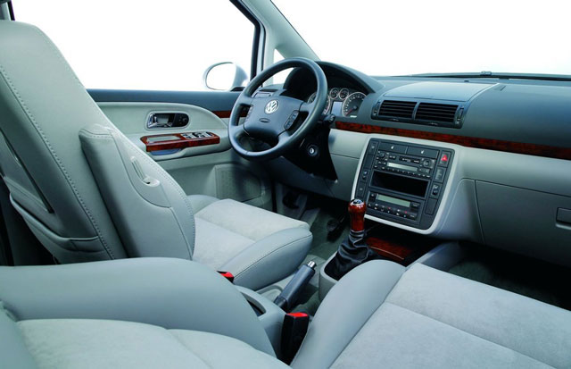 Volkswagen Sharan napake težave okvare vpoklici