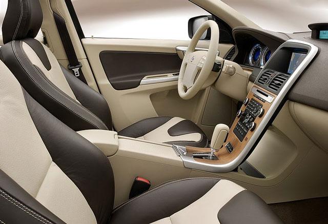 Volvo XC60 rabljen nakup pregled napake težave vpoklici